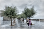 Paseando bajo la lluvia