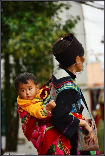 MADRE CON SU NIÑO