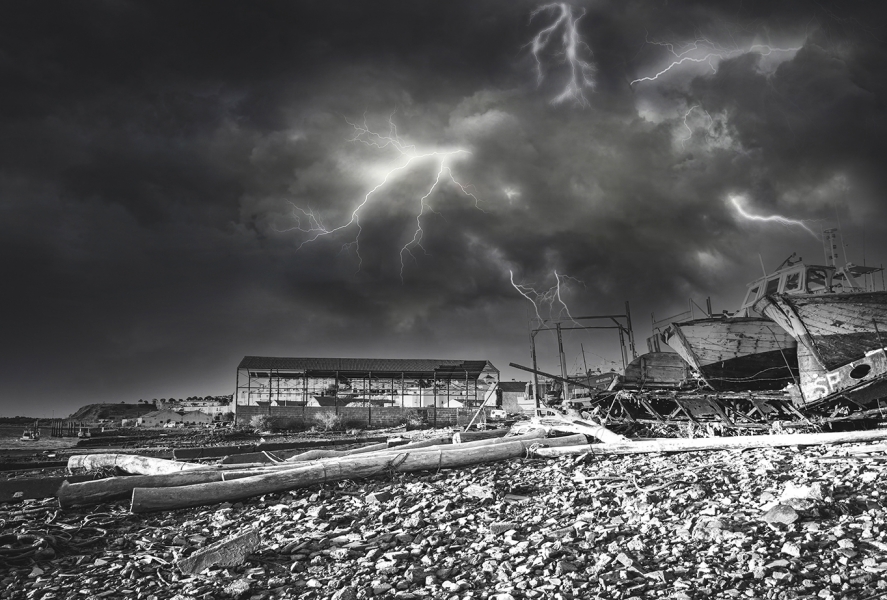 tormenta en el astillero