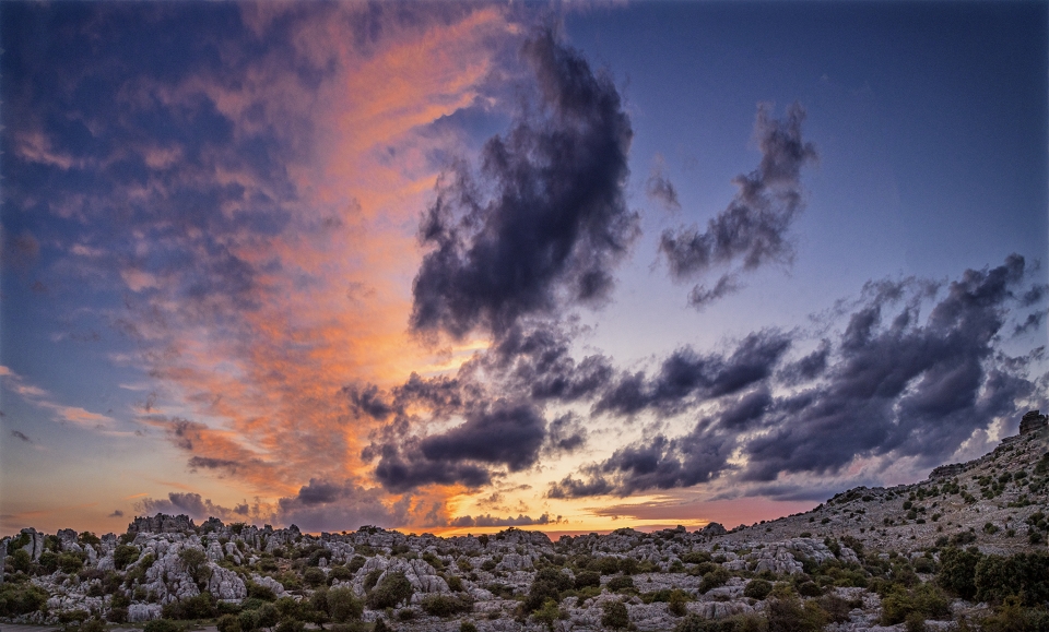 Atardecer  en El Torcal.
